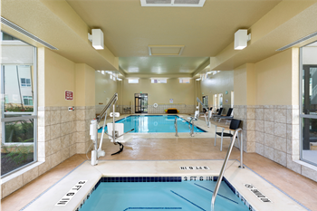 Indoor saltwater pool & spa